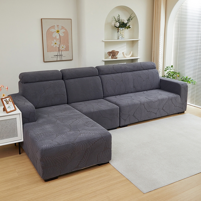 91家纺网 家纺一手货源 找家纺 丝绮鹿 2025新款雕花绒大叶子沙发套松紧款（贵妃图） 深灰