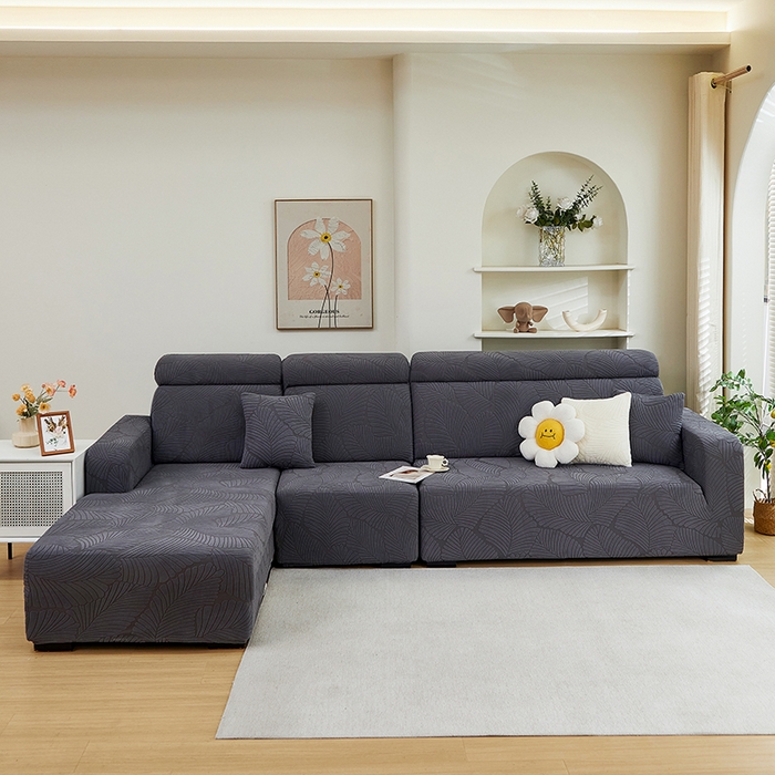 91家纺网 家纺一手货源 找家纺 丝绮鹿 2025新款雕花绒大叶子沙发套松紧款（贵妃图） 深灰