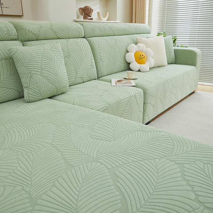 91家纺网 家纺一手货源 找家纺 丝绮鹿 2025新款雕花绒大叶子沙发套松紧款（贵妃图） 薄荷绿