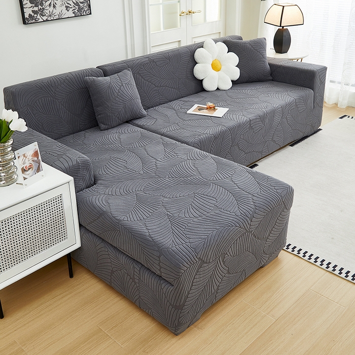 91家纺网 家纺一手货源 找家纺 丝绮鹿 2025新款雕花绒大叶子沙发套松紧款（贵妃图新） 深灰