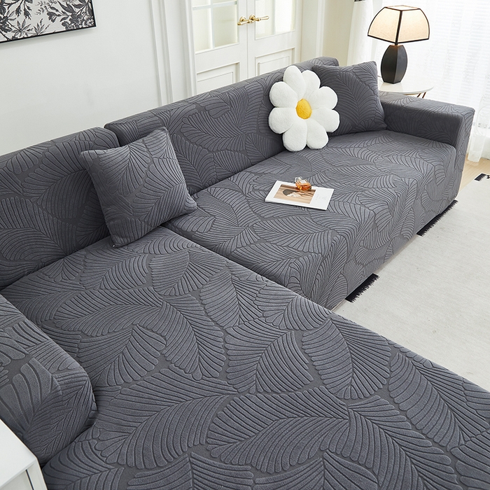 91家纺网 家纺一手货源 找家纺 丝绮鹿 2025新款雕花绒大叶子沙发套松紧款（贵妃图新） 深灰