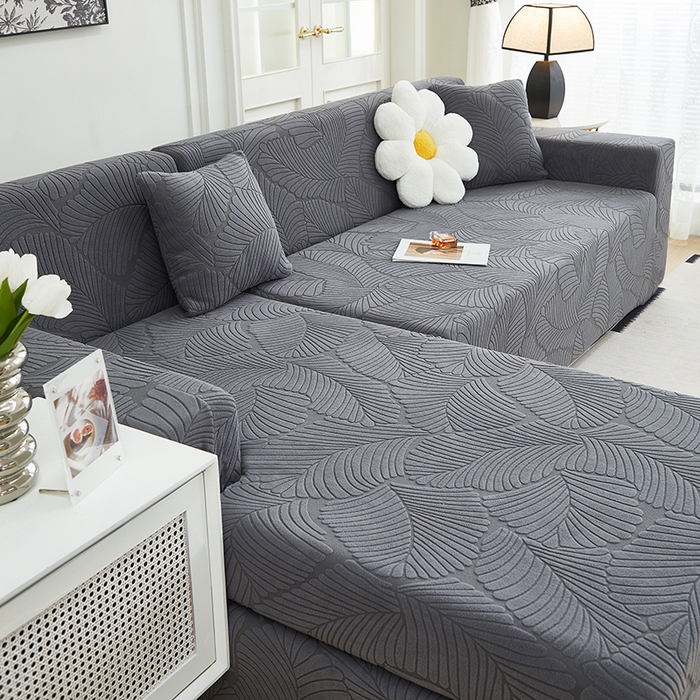 91家纺网 家纺一手货源 找家纺 丝绮鹿 2025新款雕花绒大叶子沙发套松紧款（贵妃图新） 深灰