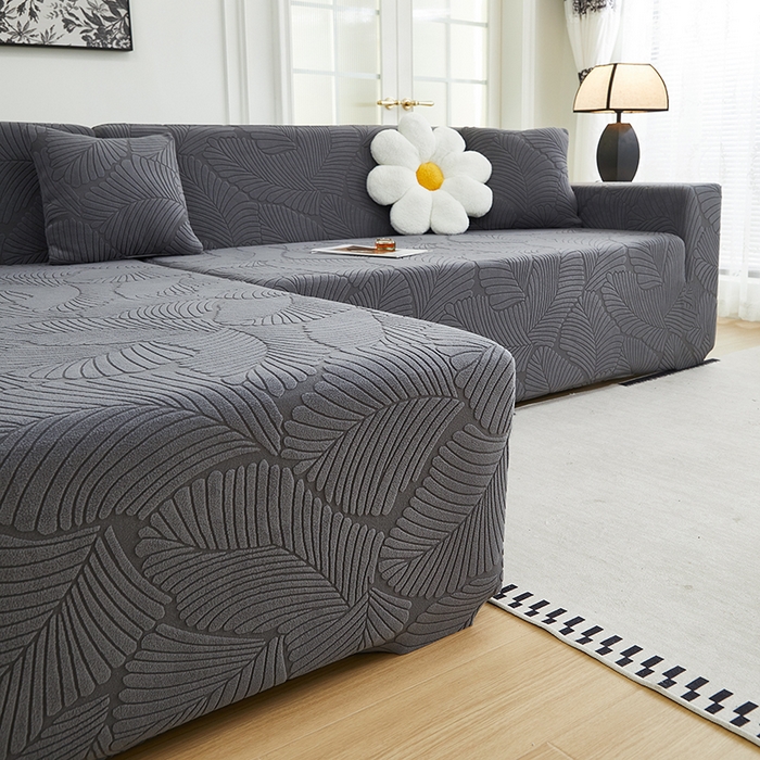 91家纺网 家纺一手货源 找家纺 丝绮鹿 2025新款雕花绒大叶子沙发套松紧款（贵妃图新） 深灰