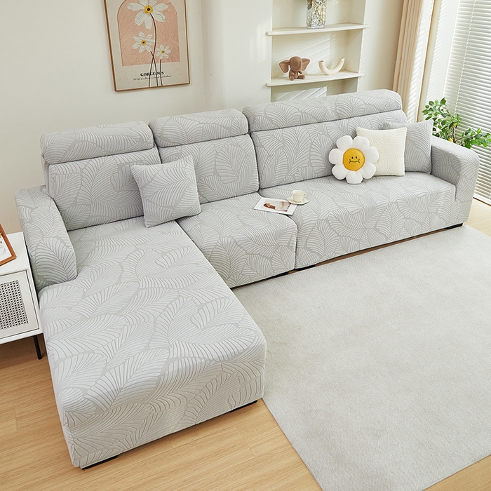 91家纺网 家纺一手货源 找家纺 丝绮鹿 2025新款雕花绒大叶子沙发套松紧款（贵妃图） 浅灰