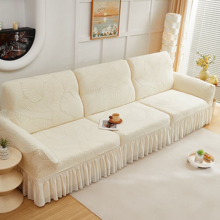 91家纺网 家纺一手货源 找家纺 丝绮鹿 2025新款雕花绒大叶子沙发套裙边款（直排） 米白