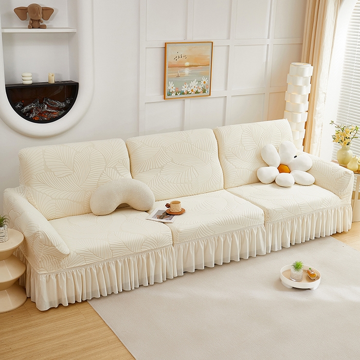 91家纺网 家纺一手货源 找家纺 丝绮鹿 2025新款雕花绒大叶子沙发套裙边款（直排） 米白