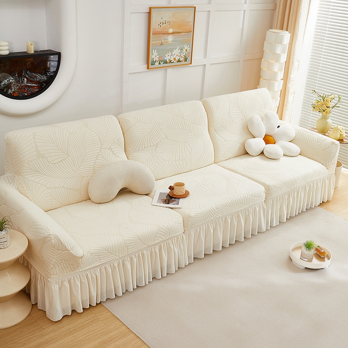 91家纺网 家纺一手货源 找家纺 丝绮鹿 2025新款雕花绒大叶子沙发套裙边款（直排） 米白