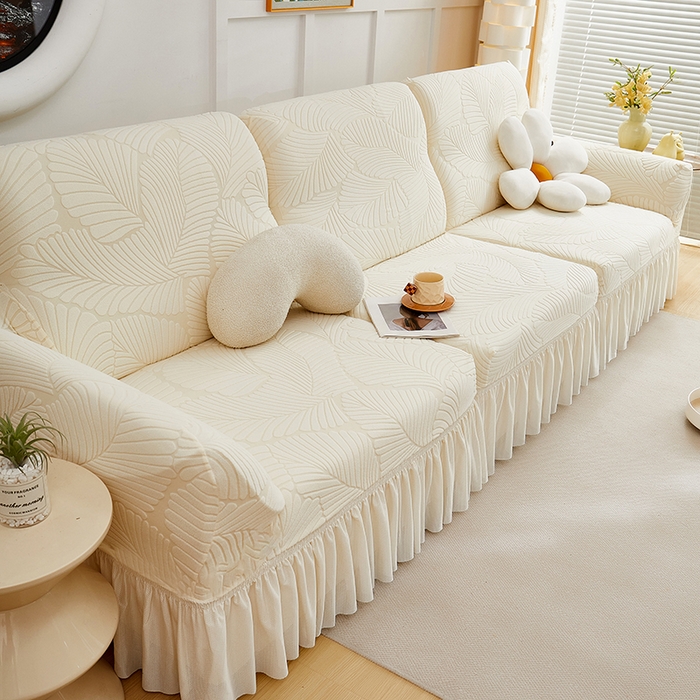 91家纺网 家纺一手货源 找家纺 丝绮鹿 2025新款雕花绒大叶子沙发套裙边款（直排） 米白
