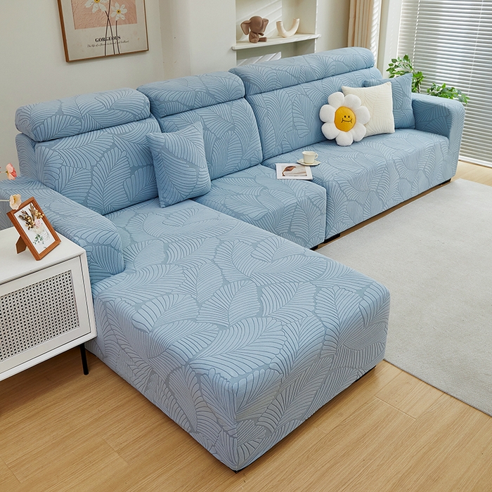 91家纺网 家纺一手货源 找家纺 丝绮鹿 2025新款雕花绒大叶子沙发套松紧款（贵妃图） 雾霾蓝