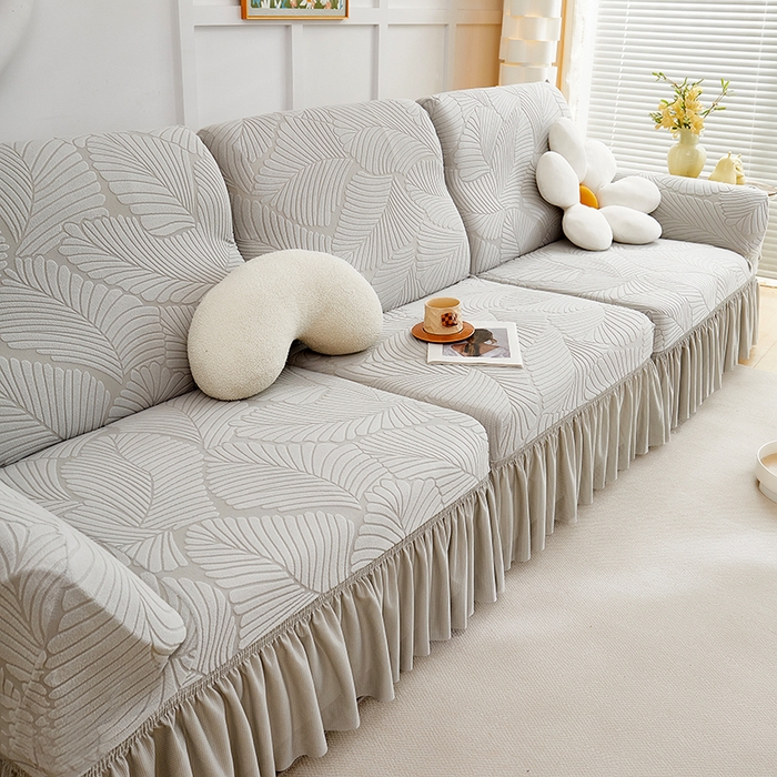 91家纺网 家纺一手货源 找家纺 丝绮鹿 2025新款雕花绒大叶子沙发套裙边款（直排） 浅灰