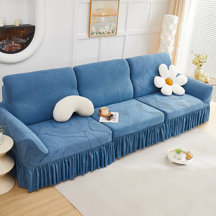 91家纺网 家纺一手货源 找家纺 丝绮鹿 2025新款雕花绒大叶子沙发套裙边款（直排） 水蓝