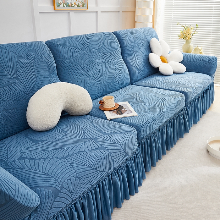 91家纺网 家纺一手货源 找家纺 丝绮鹿 2025新款雕花绒大叶子沙发套裙边款（直排） 水蓝