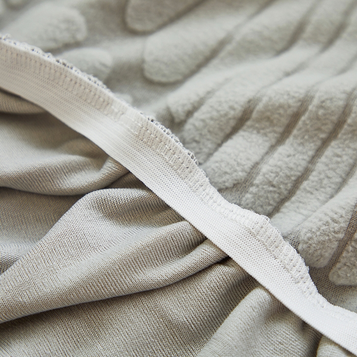 91家纺网 家纺一手货源 找家纺 丝绮鹿 2025新款雕花绒大叶子高扶手椅子套 浅灰