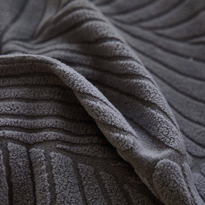 91家纺网 家纺一手货源 找家纺 丝绮鹿 2025新款雕花绒大叶子高扶手椅子套 深灰