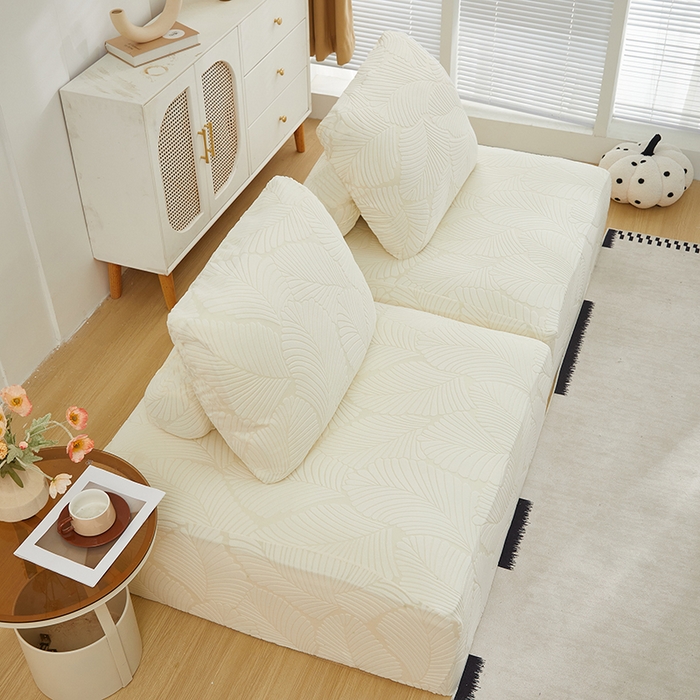 91家纺网 家纺一手货源 找家纺 丝绮鹿 2025新款雕花绒大叶子方块沙发套 米白