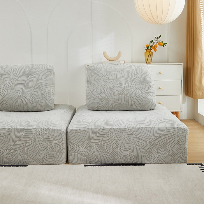 91家纺网 家纺一手货源 找家纺 丝绮鹿 2025新款雕花绒大叶子方块沙发套 浅灰