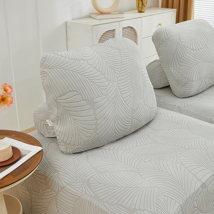 91家纺网 家纺一手货源 找家纺 丝绮鹿 2025新款雕花绒大叶子方块沙发套 浅灰