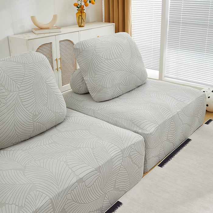 91家纺网 家纺一手货源 找家纺 丝绮鹿 2025新款雕花绒大叶子方块沙发套 浅灰