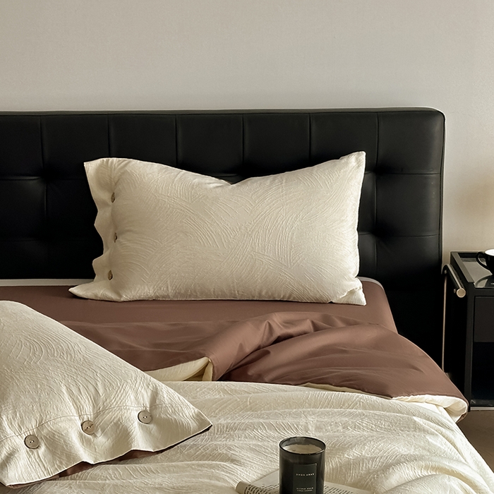 91家纺网 家纺一手货源 找家纺 咏绒家纺工厂店 2025新款色织提花双层纱全棉四件套-如梦-浮岚 如梦-奶昔白