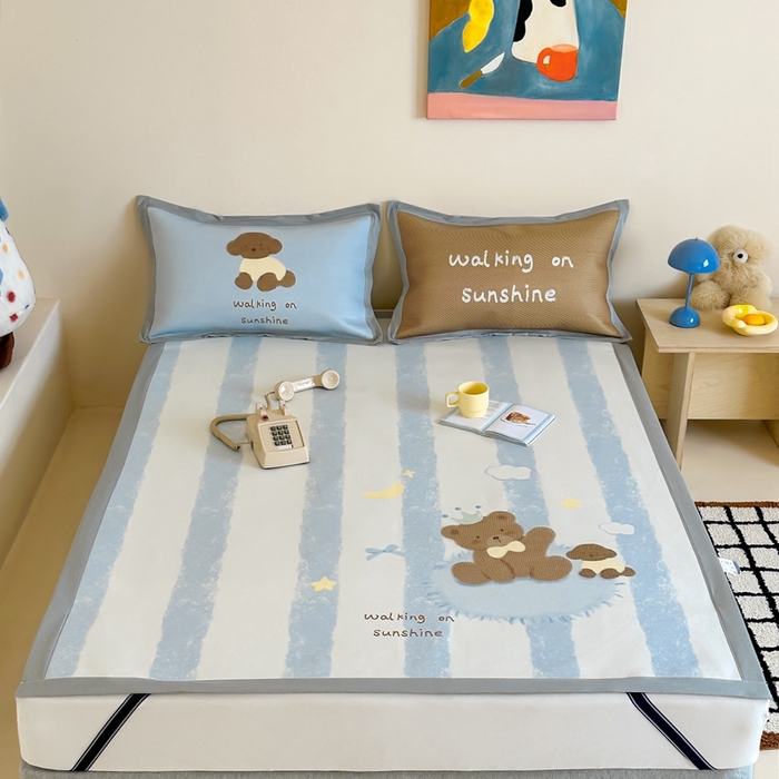 91家纺网 家纺一手货源 找家纺 觅糖家纺2025新款韩系数码卡通印花冰藤席 冰藤席-巧克力熊