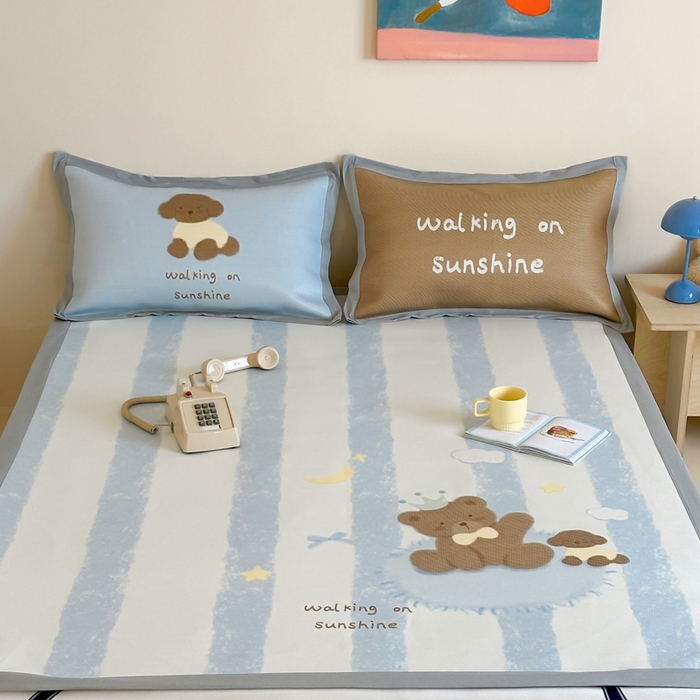 91家纺网 家纺一手货源 找家纺 觅糖家纺2025新款韩系数码卡通印花冰藤席 冰藤席-巧克力熊