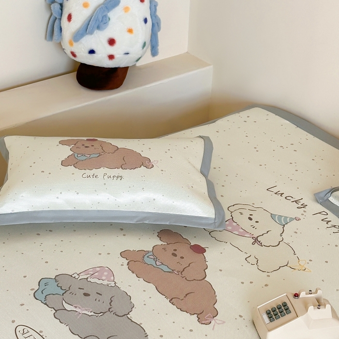 91家纺网 家纺一手货源 找家纺 觅糖家纺2025新款韩系数码卡通印花冰藤席 冰藤席-瞌睡狗