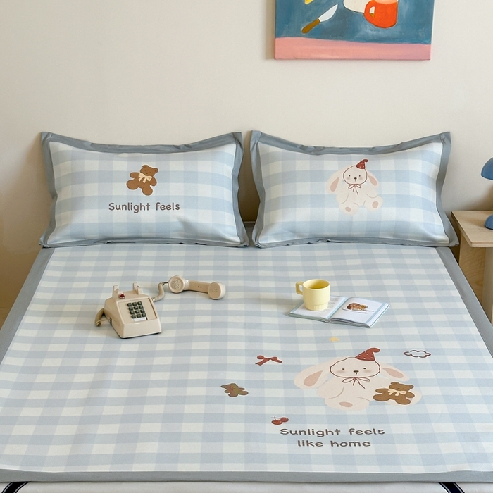 91家纺网 家纺一手货源 找家纺 （总）觅糖家纺2025新款韩系数码卡通印花冰藤席