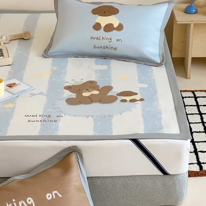 91家纺网 家纺一手货源 找家纺 觅糖家纺2025新款韩系数码卡通印花冰藤席 冰藤席-巧克力熊