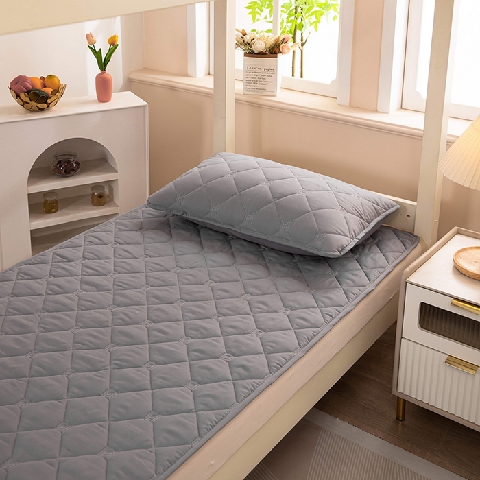 91家纺网 家纺一手货源 找家纺 （总）安逸恋 2025新款A类水洗棉大豆抗菌学生床垫保护垫