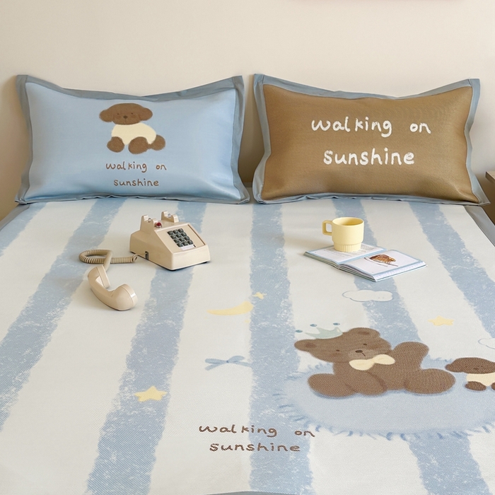 91家纺网 家纺一手货源 找家纺 觅糖家纺2025新款韩系数码卡通印花冰藤席 冰藤席-巧克力熊