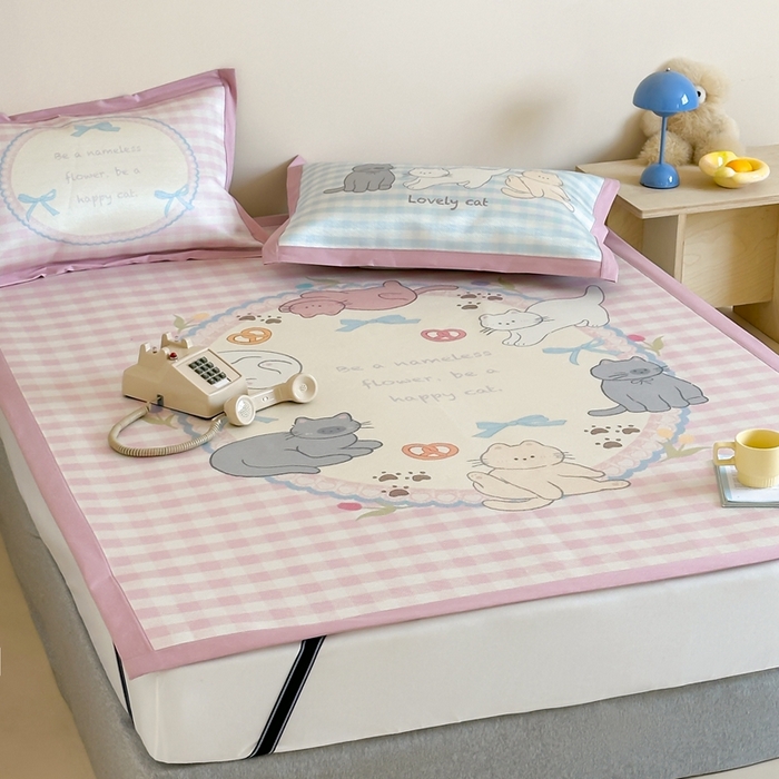 91家纺网 家纺一手货源 找家纺 觅糖家纺2025新款韩系数码卡通印花冰藤席 冰藤席-猫猫乐园