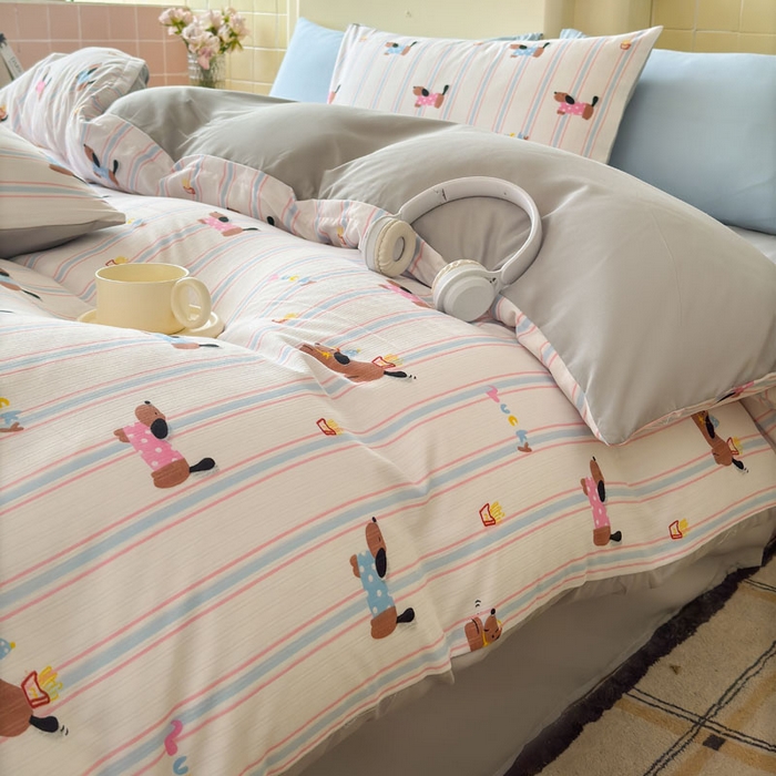 91家纺网 家纺一手货源 找家纺 可可家纺 2025新款亲肤有氧提花小竺棉四件套 条纹腊肠狗