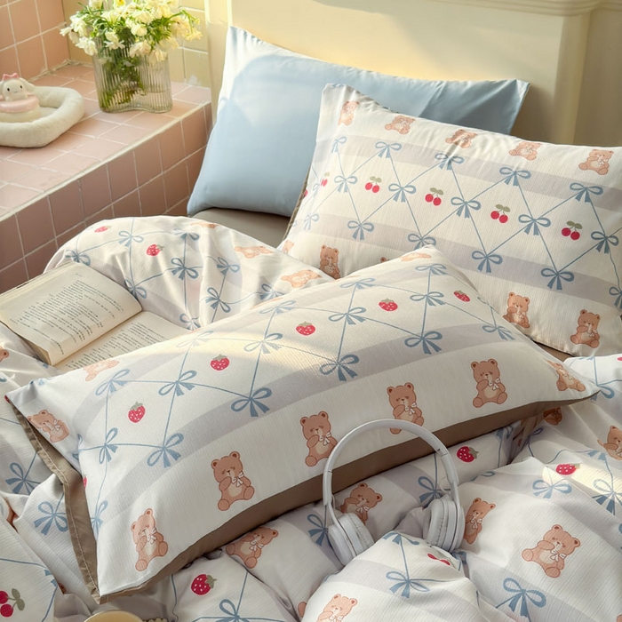 91家纺网 家纺一手货源 找家纺 可可家纺 2025新款亲肤有氧提花小竺棉四件套 熊熊乐园