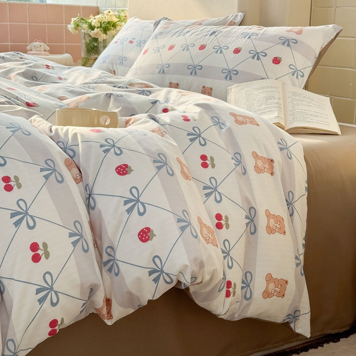 91家纺网 家纺一手货源 找家纺 可可家纺 2025新款亲肤有氧提花小竺棉四件套 熊熊乐园