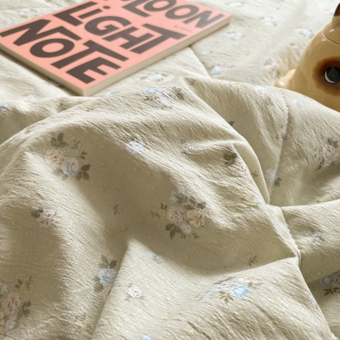 91家纺网 家纺一手货源 找家纺 云玲时尚 2025新款云感双层纱床盖夏被四件套 茶野