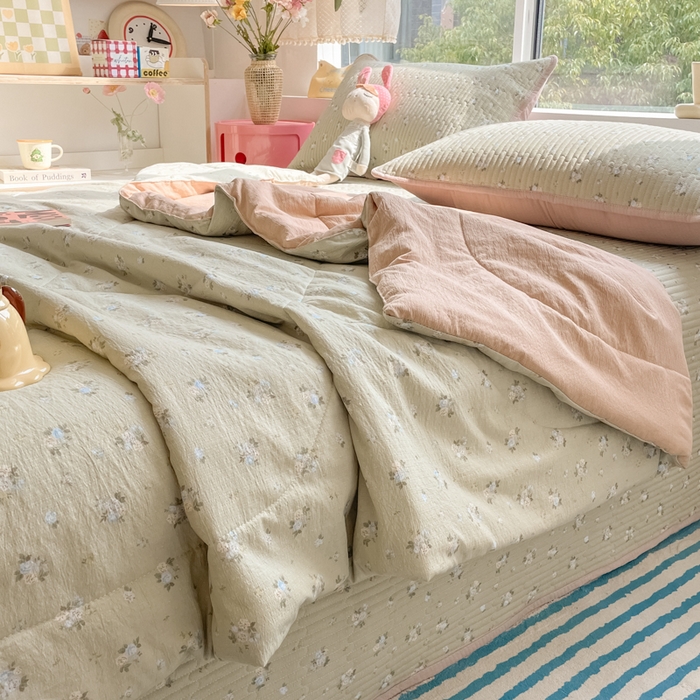 91家纺网 家纺一手货源 找家纺 云玲时尚 2025新款云感双层纱床盖夏被四件套 茶野