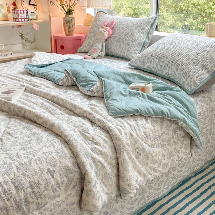 91家纺网 家纺一手货源 找家纺 云玲时尚 2025新款云感双层纱床盖夏被四件套 莫尼绿