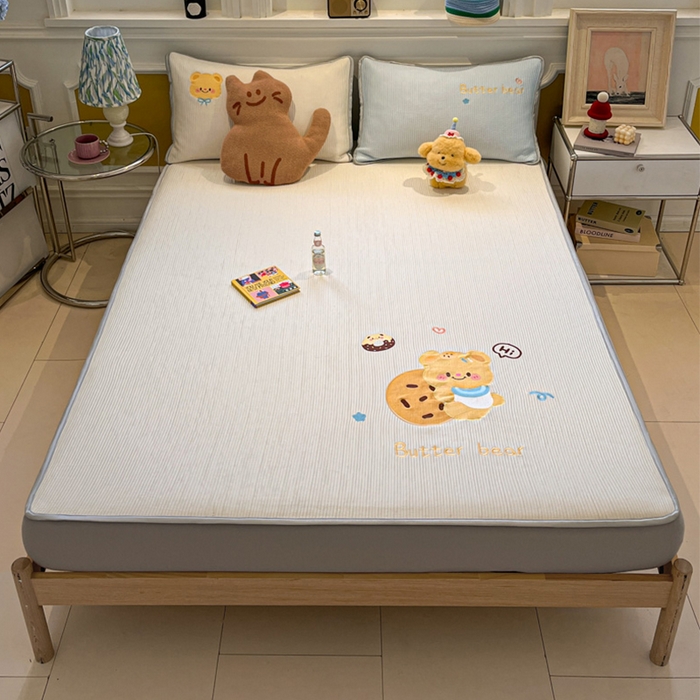 91家纺网 家纺一手货源 找家纺 （总）如一 2025春夏新款A类卡通刺绣PE中分子冰豆豆凉感软席凉席席子