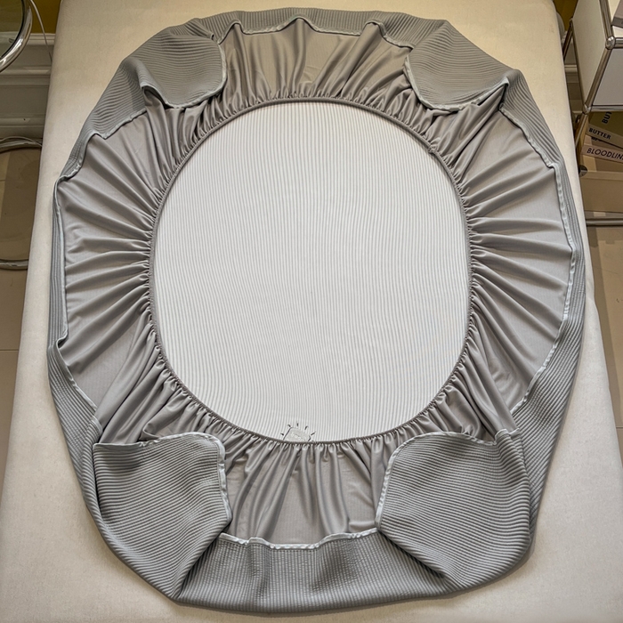 91家纺网 家纺一手货源 找家纺 如一 2025春夏新款A类卡通刺绣PE中分子冰豆豆凉感软席凉席席子 床笠款-线条喵喵