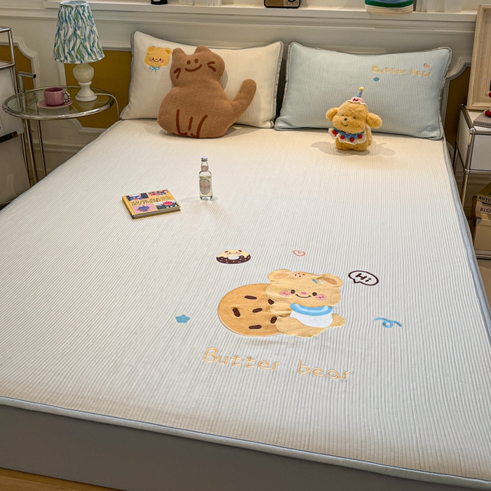 91家纺网 家纺一手货源 找家纺 （总）如一 2025春夏新款A类卡通刺绣PE中分子冰豆豆凉感软席凉席席子