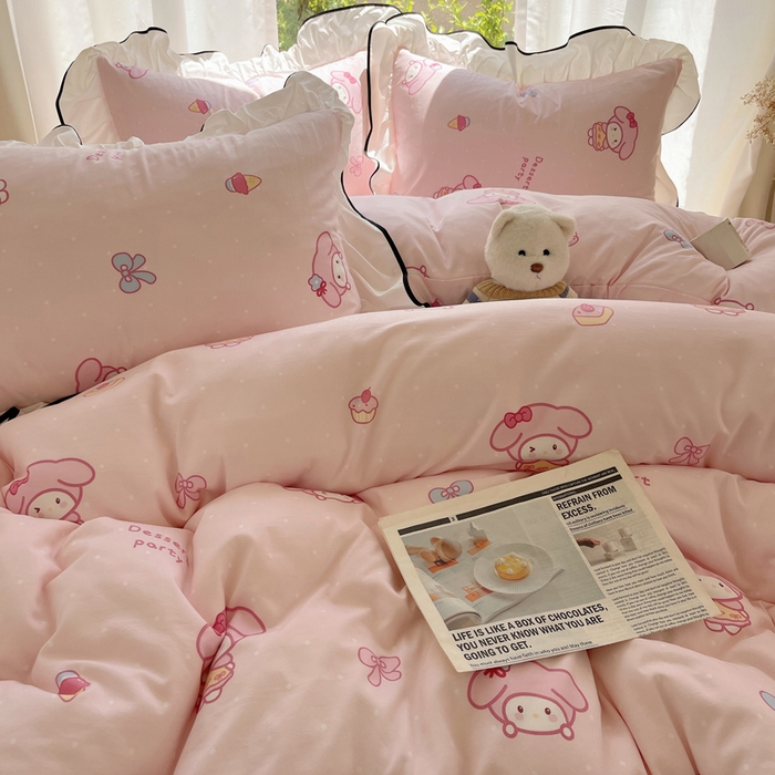 91家纺网 家纺一手货源 找家纺 桃心家居 2025新款A类云柔水洗棉花边四件套 水洗棉花边-黑色甜品兔兔