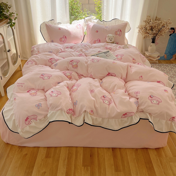 91家纺网 家纺一手货源 找家纺 桃心家居 2025新款A类云柔水洗棉花边四件套 水洗棉花边-黑色甜品兔兔