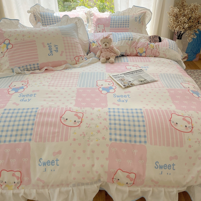 91家纺网 家纺一手货源 找家纺 桃心家居 2025新款A类云柔水洗棉花边四件套 水洗棉花边-蓝色布丁猫