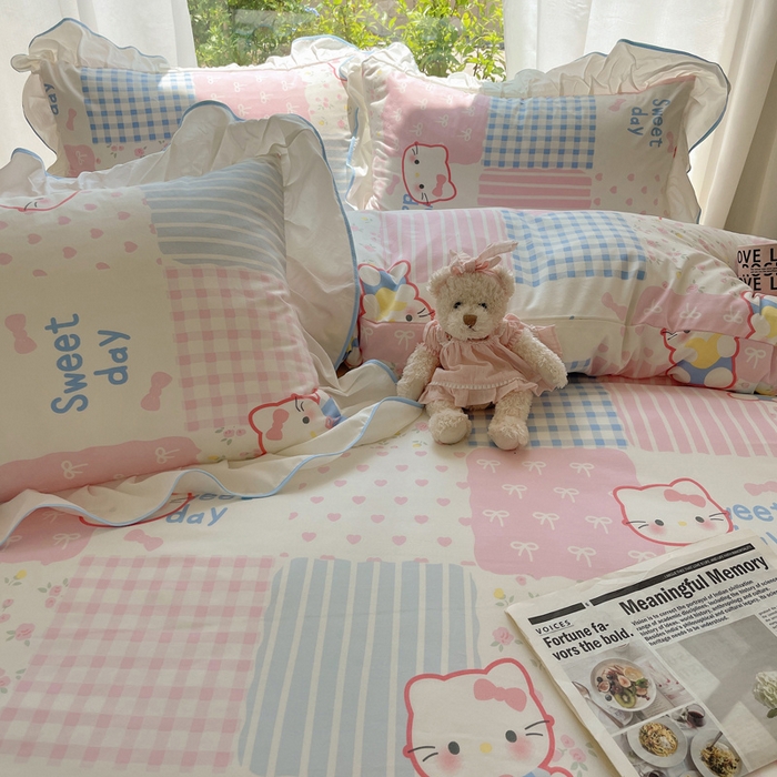 91家纺网 家纺一手货源 找家纺 桃心家居 2025新款A类云柔水洗棉花边四件套 水洗棉花边-蓝色布丁猫