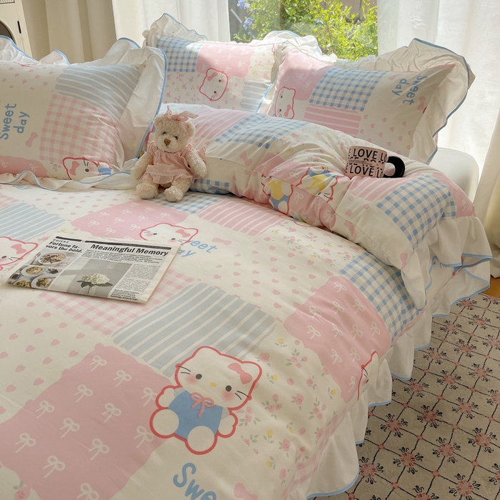 91家纺网 家纺一手货源 找家纺 桃心家居 2025新款A类云柔水洗棉花边四件套 水洗棉花边-蓝色布丁猫