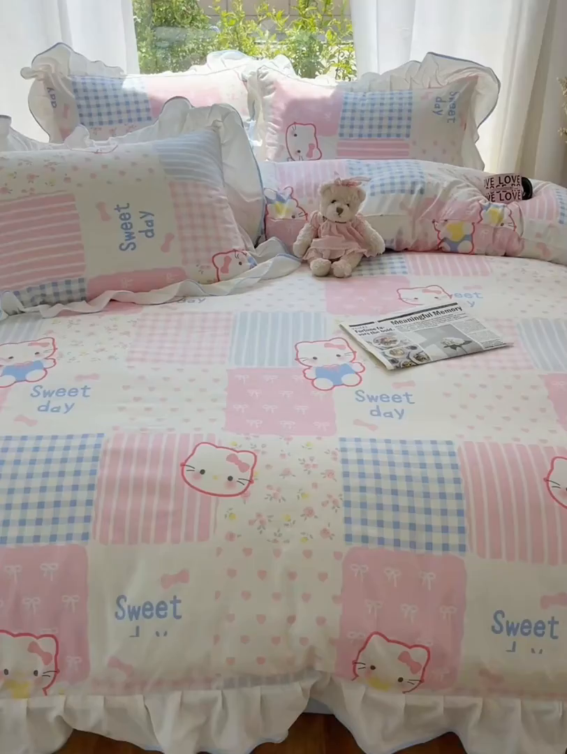 91家纺网 家纺一手货源 找家纺 桃心家居 2025新款A类云柔水洗棉花边四件套 水洗棉花边-蓝色布丁猫