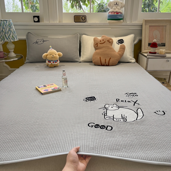 如一 2025春夏新款A类卡通刺绣PE中分子冰豆豆凉感软席凉席席子 床席款-线条喵喵