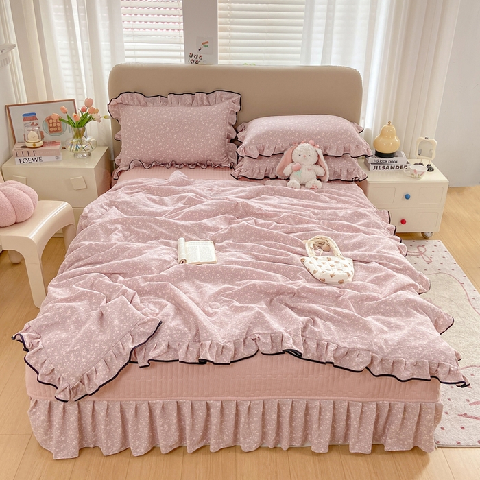 91家纺网 家纺一手货源 找家纺 大麦家纺 2025年新款云感棉双层纱花边床盖夏被夏凉被空调被四件套 繁花