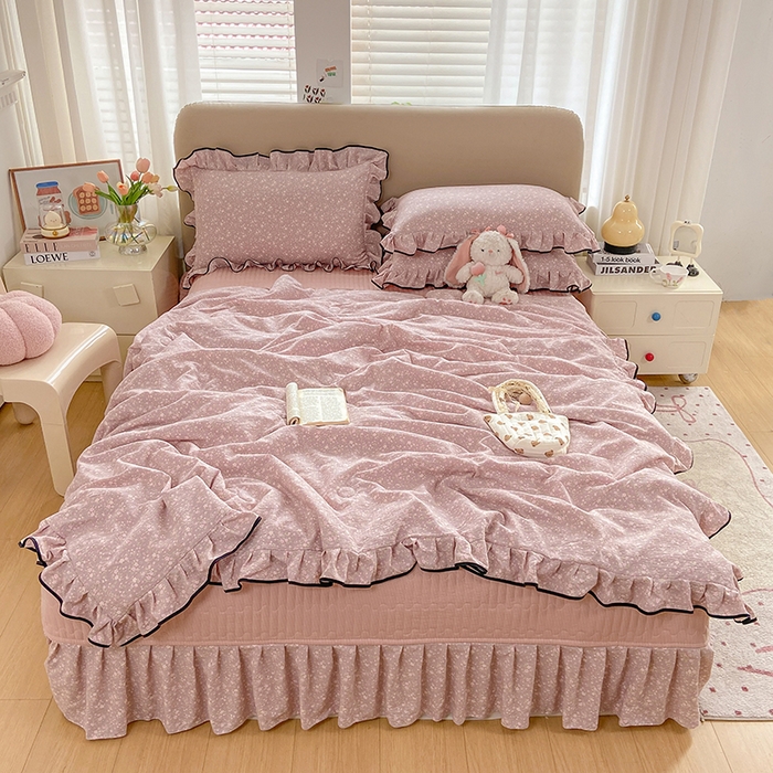 91家纺网 家纺一手货源 找家纺 大麦家纺 2025年新款云感棉双层纱花边床盖夏被夏凉被空调被四件套 繁花