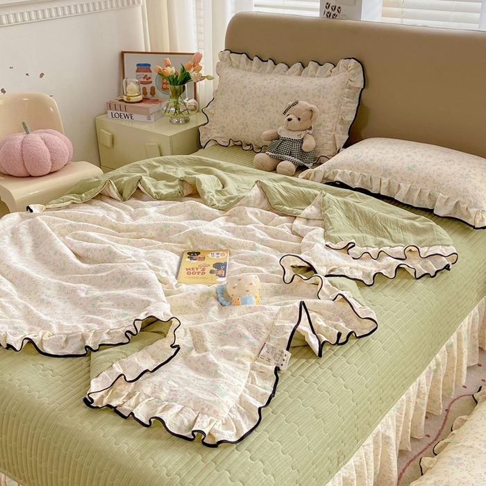 91家纺网 家纺一手货源 找家纺 大麦家纺 2025年新款云感棉双层纱花边床盖夏被夏凉被空调被四件套 薄荷微凉